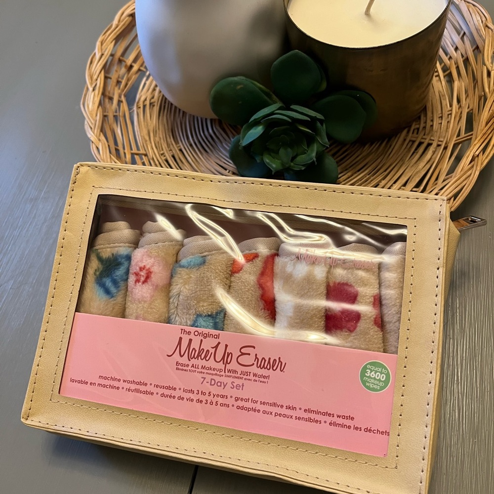 NEW The Original Make-up Eraser • 7-Day Set • WILDFLOWER